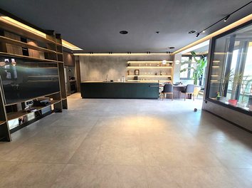 Apartament Qera Pallat i ri ne qender te zones se Bllokut