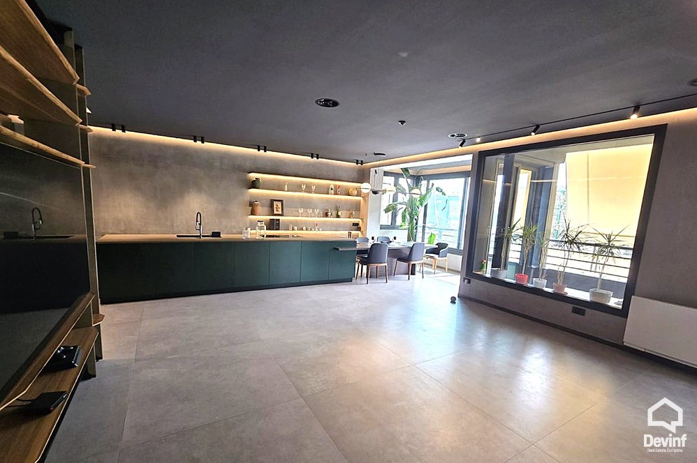Tirane Qera Apartament 1+1 Pallat i ri ne qender te zones se Bllokut zyre apartament