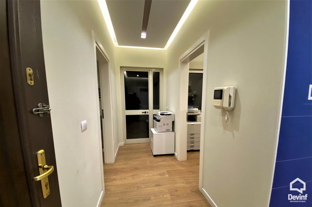 Tirane Qera Apartament 2+1+G Apartament per zyre ne zonen e Bllokut apartament zyre