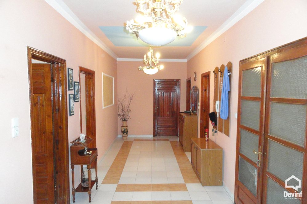 Tirane Qera Apartament 2+1+G Vile ndodhet ne zonen e vilave te Selites kat vile