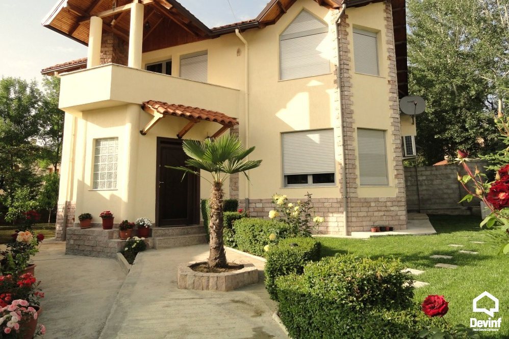 Tirane Qera Vile  prane kompleksit te vilave te Amerikane ne Rr. Elbasanit vile kompleks rezidencial