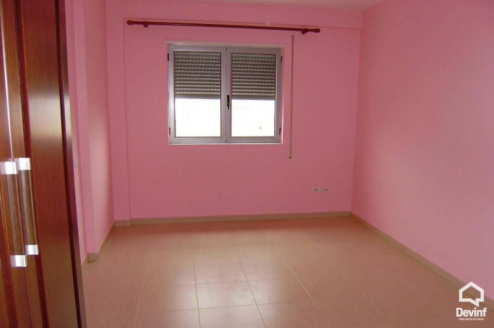 Tirane Shitje Apartament 2+1+A Apartament ne pallat te ri tek Fakulteti i Shkencave te Natyres apartament