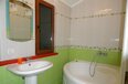 Tirane Shitje Vile Me shume se 4 dhoma Vila ndodhet ne nje zone rezidenciale vilash prane kopshtit botanik vile kompleks rezidencial