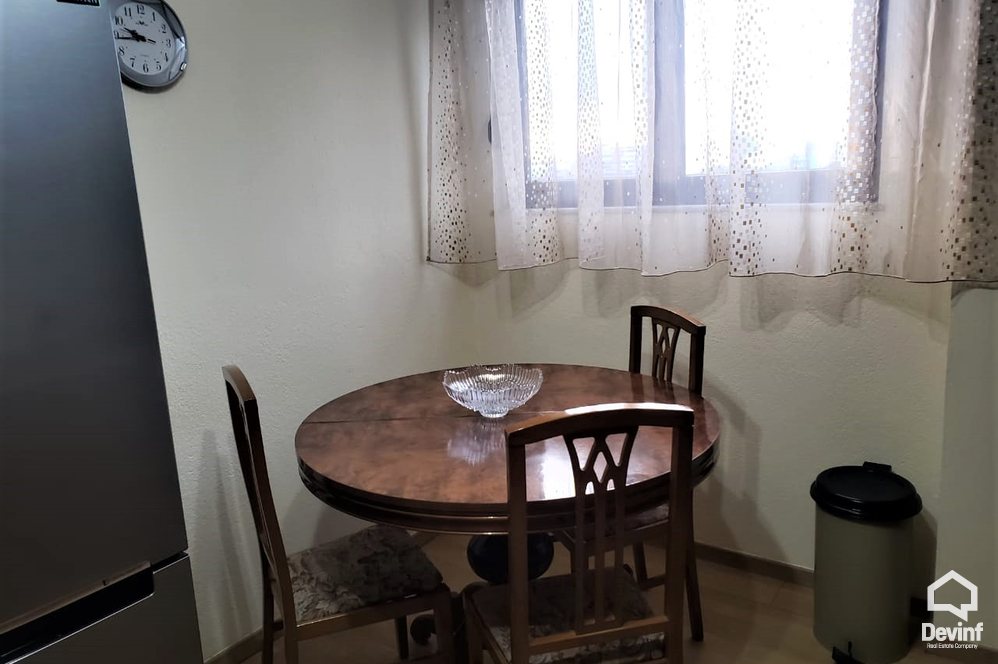 Tirane Qera Apartament 2+1+G Apartament ne pallat te ri ne Rr. Kavajes shume prane rruges se ambasadave apartament