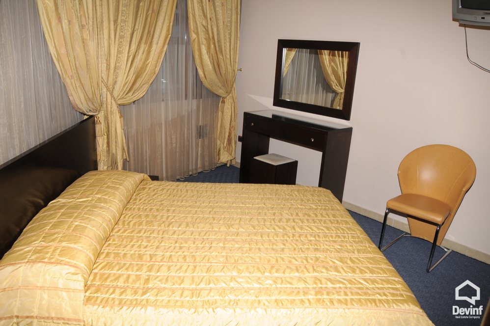 Korce Shitje Hotel Me shume se 4 dhoma Ndodhet ne qytetin  e bukur te Korces. apartament