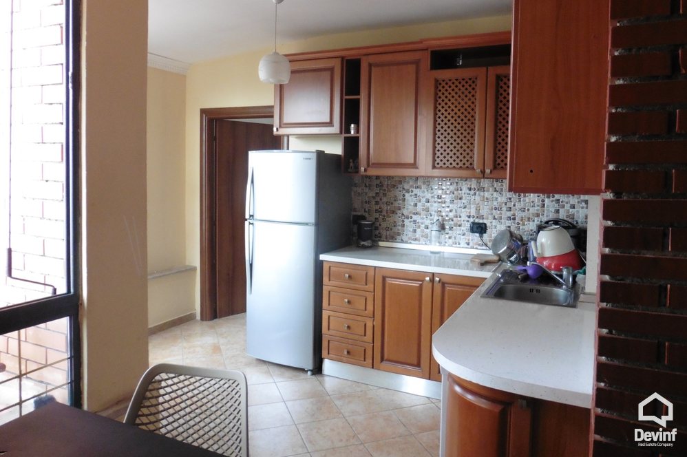 Tirane Shitje Apartament 3+1+A Apartament ne Rr. Myslym Shyri bregdet kompleks rezidencial vile