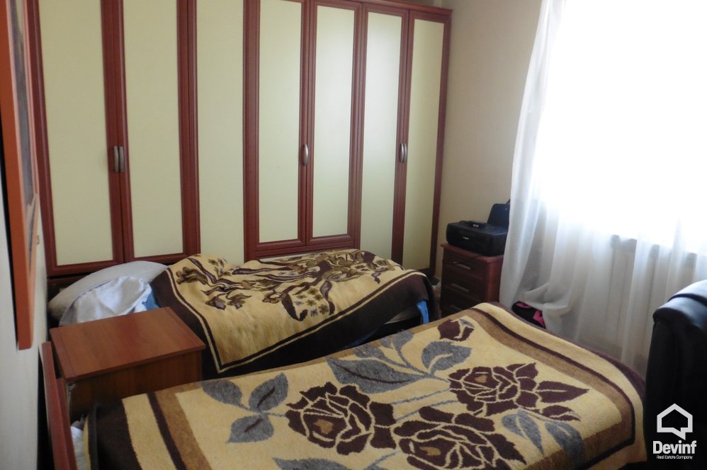 Tirane Shitje Apartament 3+1+A Apartament ne Rr. Myslym Shyri bregdet kompleks rezidencial vile