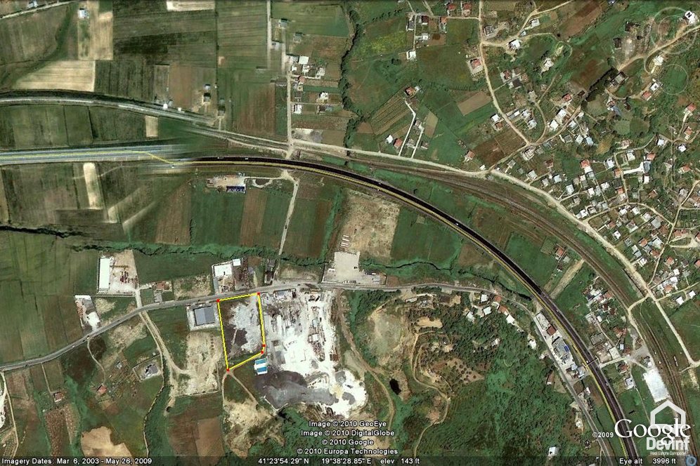 Tirane Shitje Toke  Toka pozicionohet buze rruges ekzistuse Vore-Marikaj. toke industriale