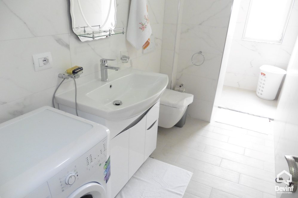 Tirane Qera Apartament Garsoniere Prane rruges se Elbasanit. garsoniere