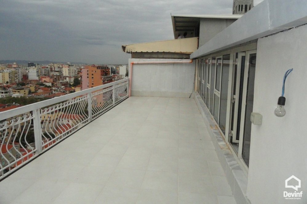 Tirane Qera Apartament 3+1+G Apartament ne qender te Tiranes apartament