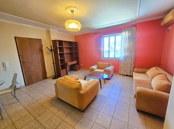 Apartament Qera Apartament ne pallat te ri ne qender te Tiranes prane Muzeut Kombetar