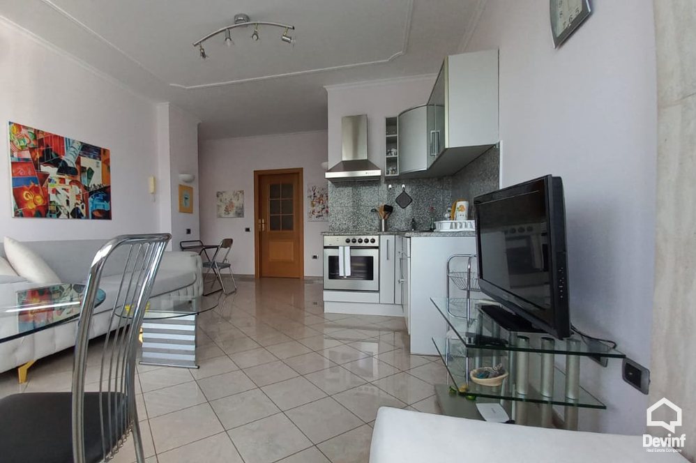 Tirane Qera Apartament 1+1 Apartament i ri prane zones se Bllokut apartament