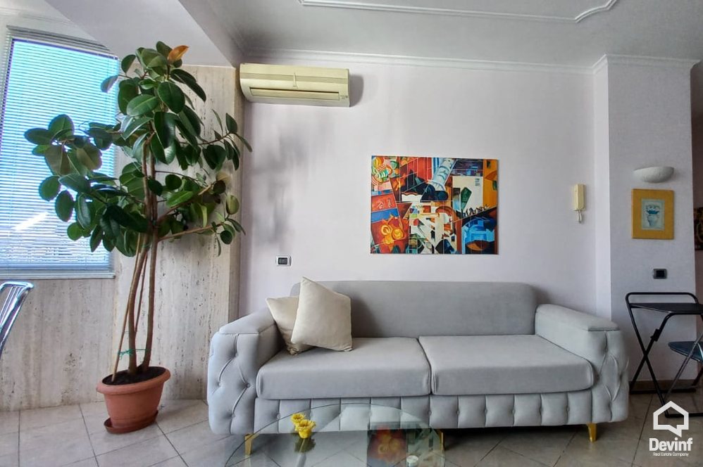 Tirane Qera Apartament 1+1 Apartament i ri prane zones se Bllokut apartament