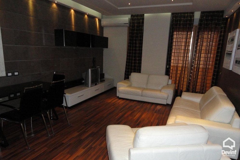 Tirane Shitje Apartament 1+1+A Rruga e Dibres apartament