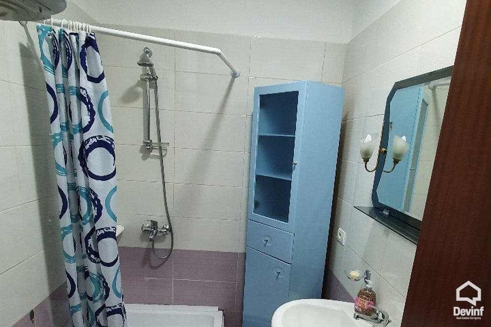 Tirane Qera Apartament 1+1+A Apartament prane zones se Bllokut apartament