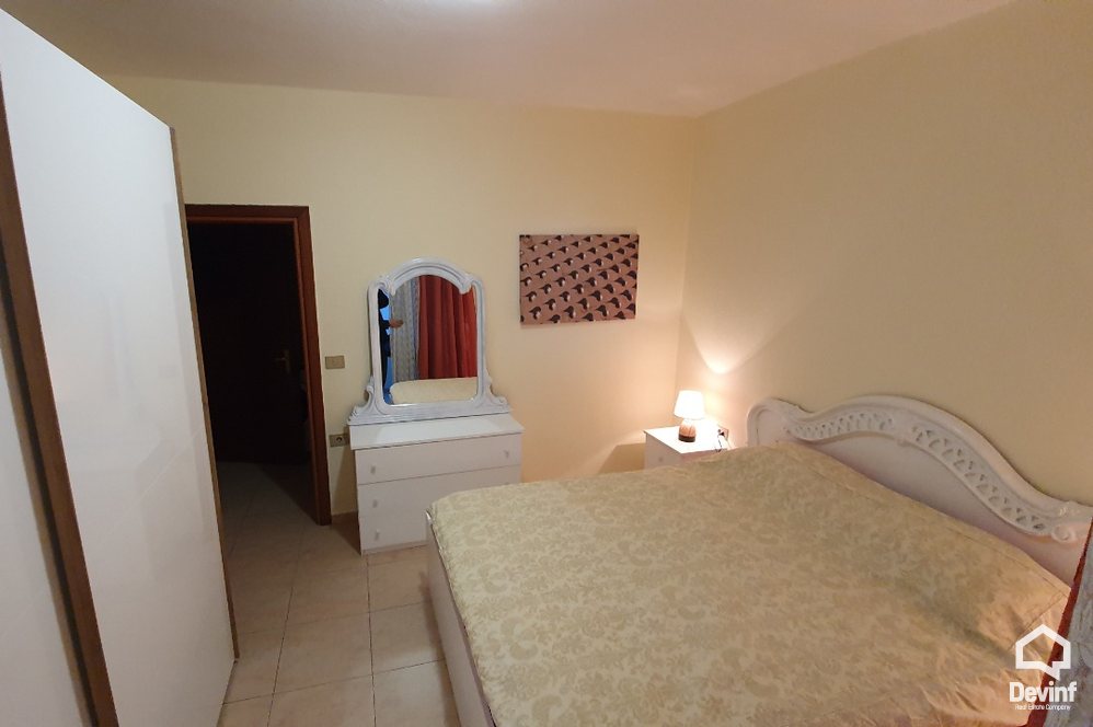 Tirane Qera Apartament 1+1+A Apartament prane zones se Bllokut apartament