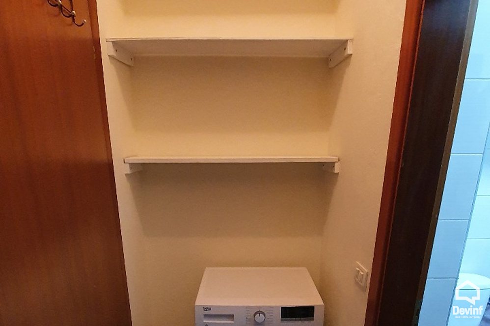 Tirane Qera Apartament 1+1+A Apartament prane zones se Bllokut apartament