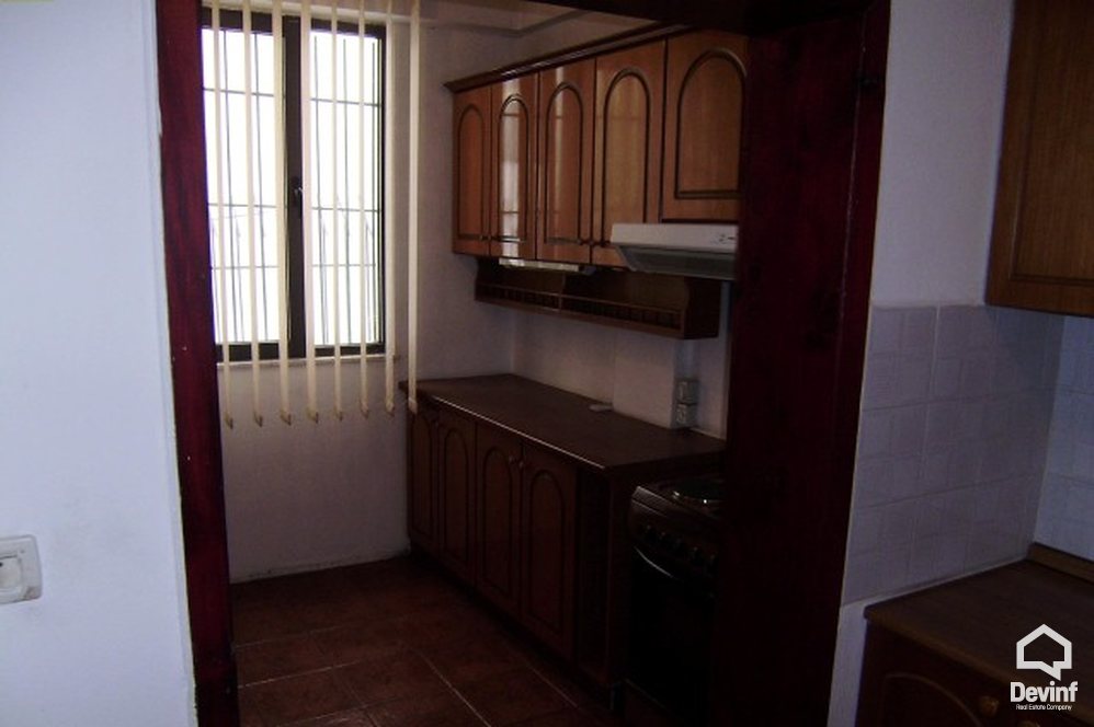 Tirane Qera Vile  Vila ndodhet ne zonen e vilave te Selites apartament