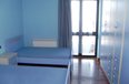 Me Qera Apartament 2+1+G Apartamenti ndodhet ne pallat te ri ne zonen midis Liqenit dhe ish Bllokut Tirane