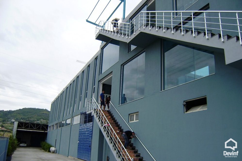 Tirane For Sale Warehouse  Positioned in the Highway Tirana-Durres. 