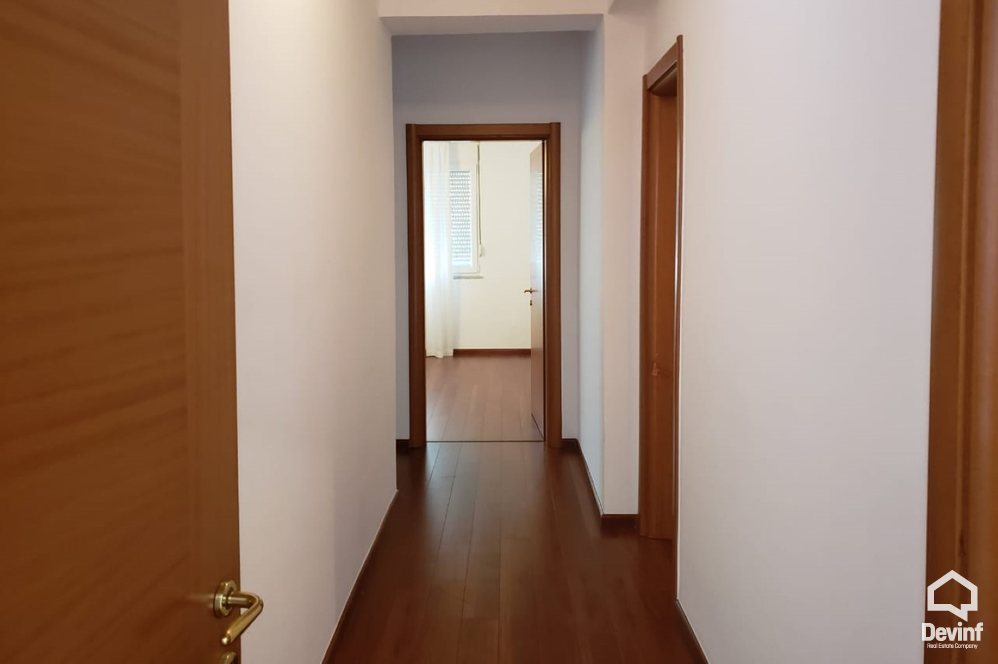 Tirane Qera Apartament 3+1+G Apartament dubleks ne zonen e Bllokut apartament