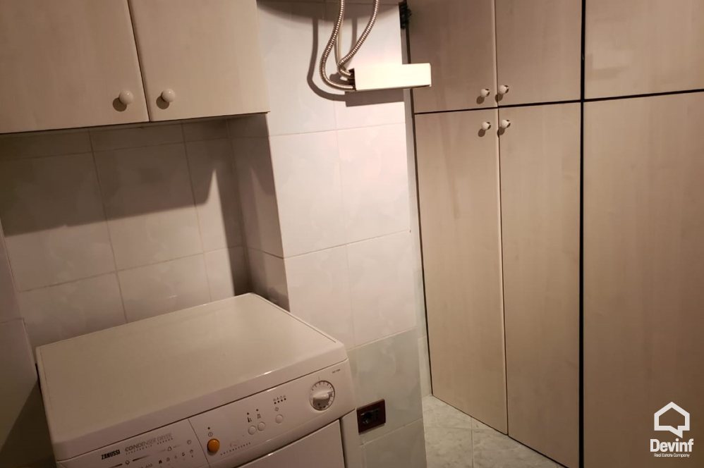 Tirane Qera Apartament 3+1+G Apartament dubleks ne zonen e Bllokut apartament