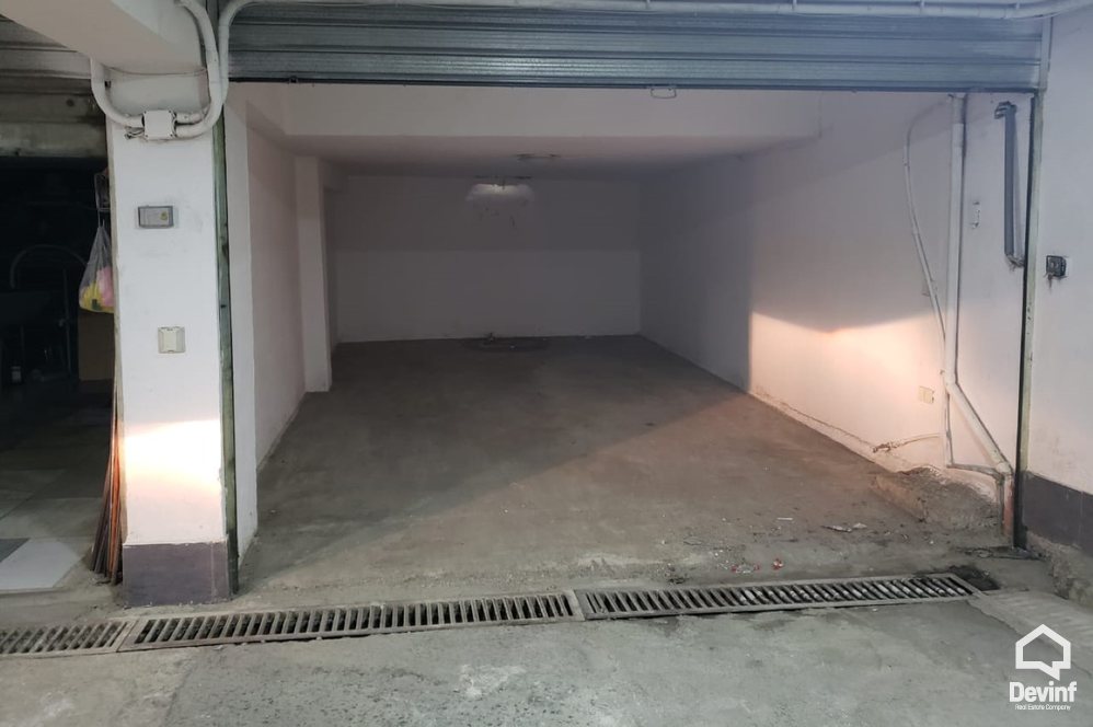 Tirane Qera Apartament 3+1+G Apartament dubleks ne zonen e Bllokut apartament