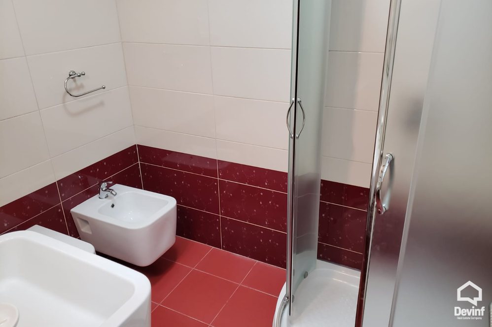 Tirane Qera Apartament 2+1+A Apartament i ri i cili ndodhet ne Rr. Barrikadave apartament