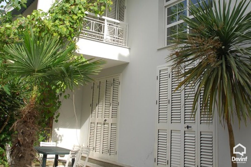 Durres For Sale Villa 3+1+G This villa is positioned in Golem beach, Durres. Residential Complex