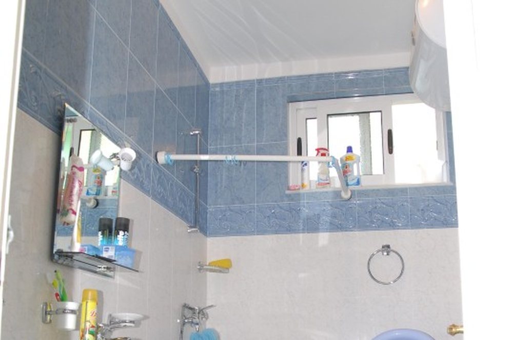 Durres For Sale Villa 3+1+G This villa is positioned in Golem beach, Durres. Residential Complex