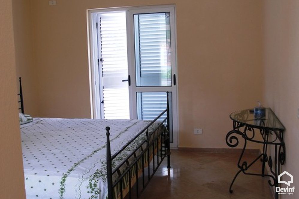 Durres For Sale Villa 3+1+G This villa is positioned in Golem beach, Durres. Residential Complex