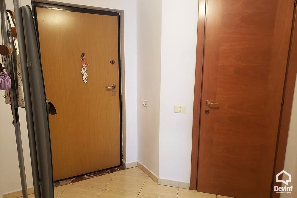Tirane Shitje Apartament 2+1+G Apartament i ne pallat te ri prane qendres ne Rr. Kavajes  apartament