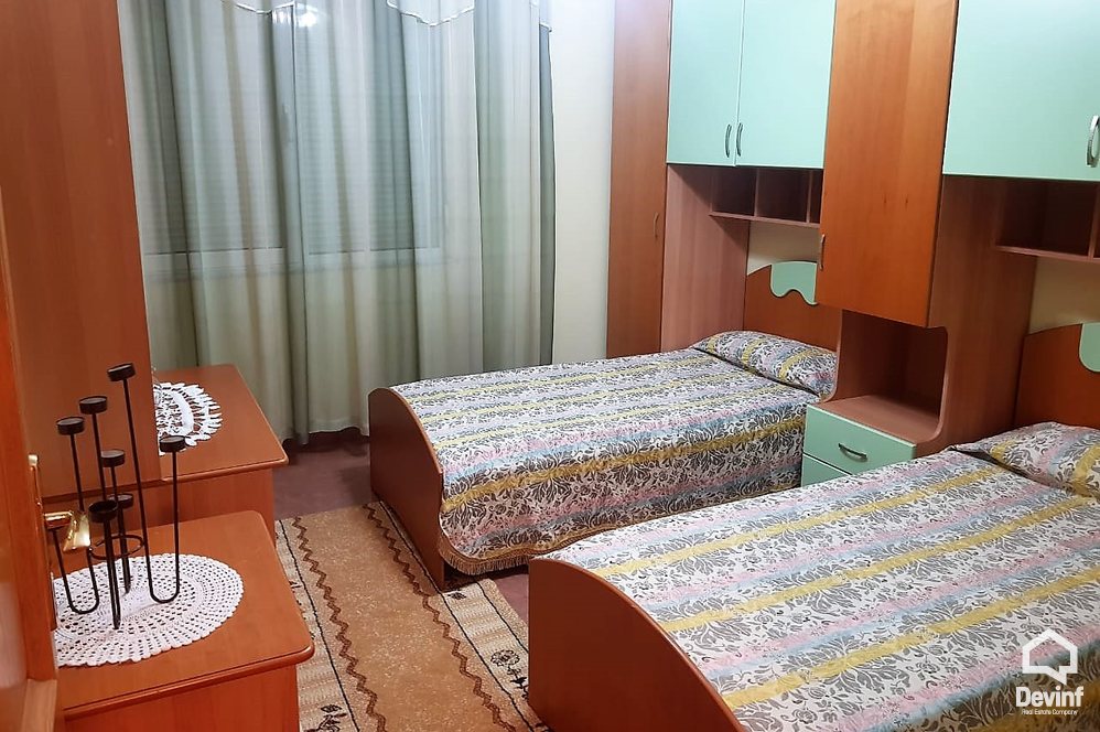 Tirane Qera Apartament 2+1+A Apartament ne nje ndertim modern ne zonen e Bllokut apartament