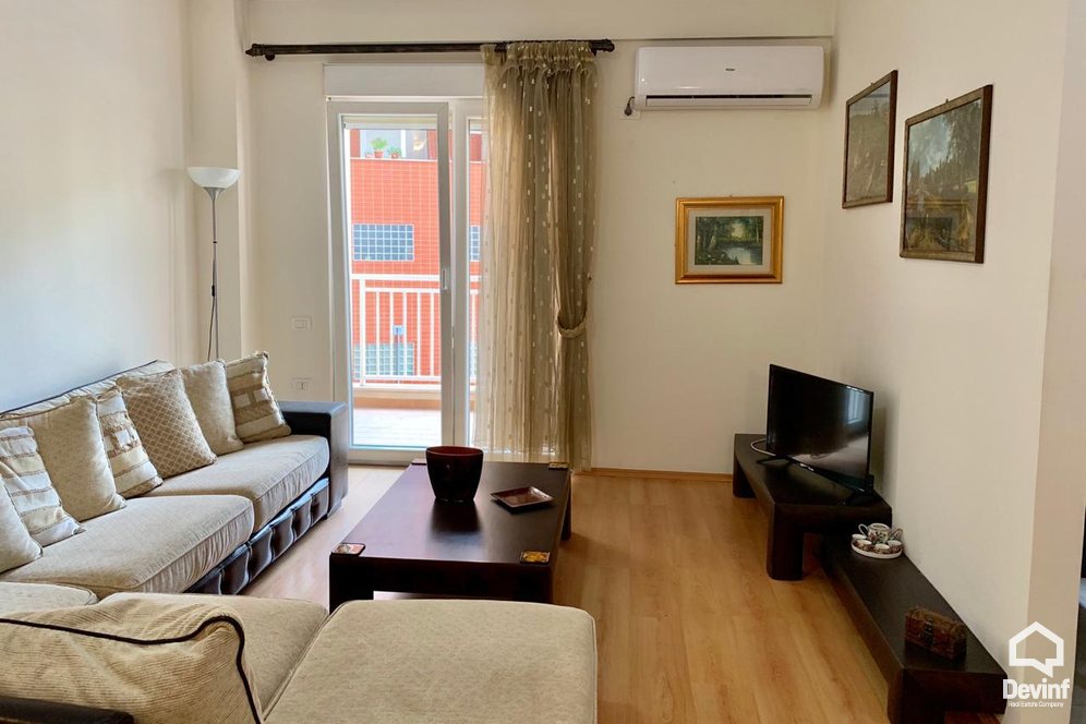 Tirane Qera Apartament 2+1 Apartament ne pallat te ri prane qendres, ne fillim te Rr. Myslym Shyri apartament