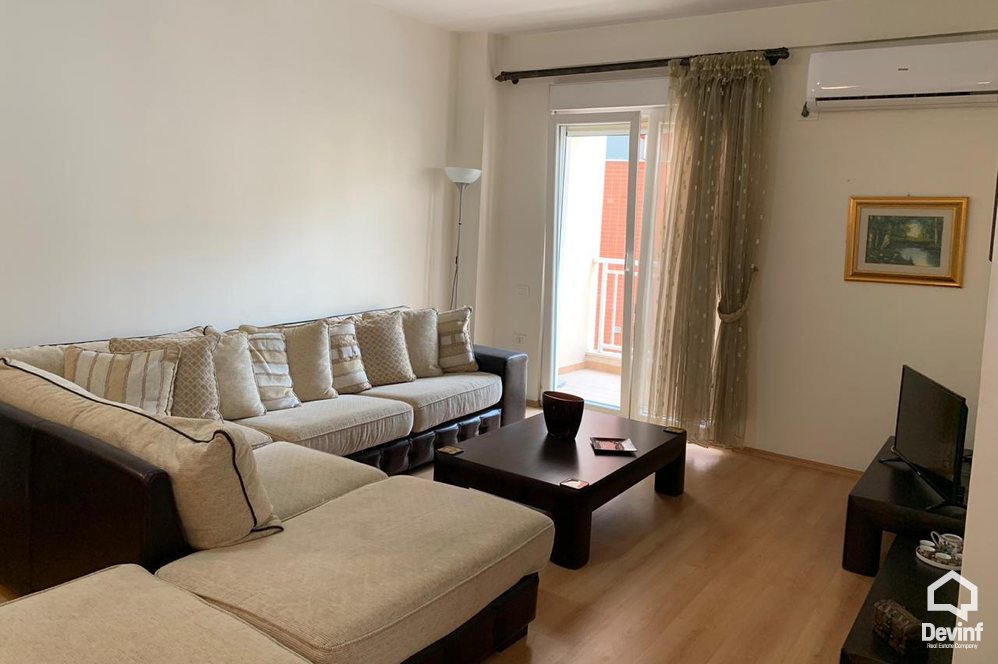 Tirane Qera Apartament 2+1 Apartament ne pallat te ri prane qendres, ne fillim te Rr. Myslym Shyri apartament
