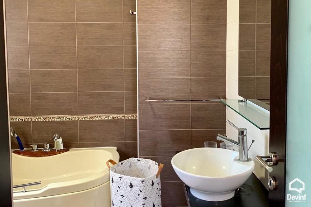 Tirane Qera Apartament 2+1 Apartament ne pallat te ri prane qendres, ne fillim te Rr. Myslym Shyri apartament