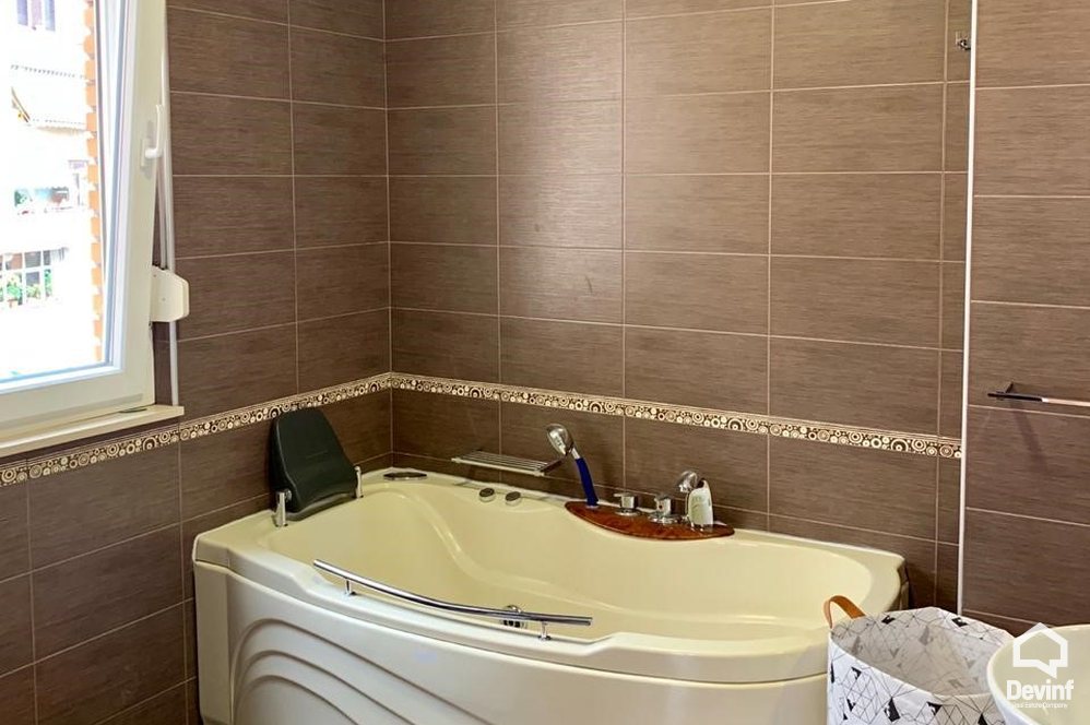 Tirane Qera Apartament 2+1 Apartament ne pallat te ri prane qendres, ne fillim te Rr. Myslym Shyri apartament