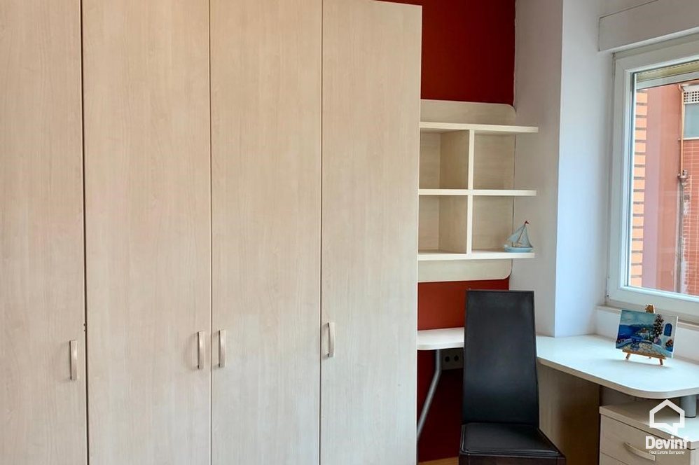 Tirane Qera Apartament 2+1 Apartament ne pallat te ri prane qendres, ne fillim te Rr. Myslym Shyri apartament