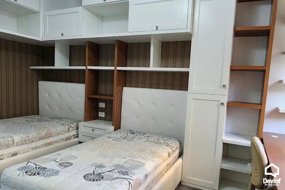 Tirane Qera Apartament 3+1+G Apartamenti ndodhet tek zona e Liqenit te Tiranes apartament