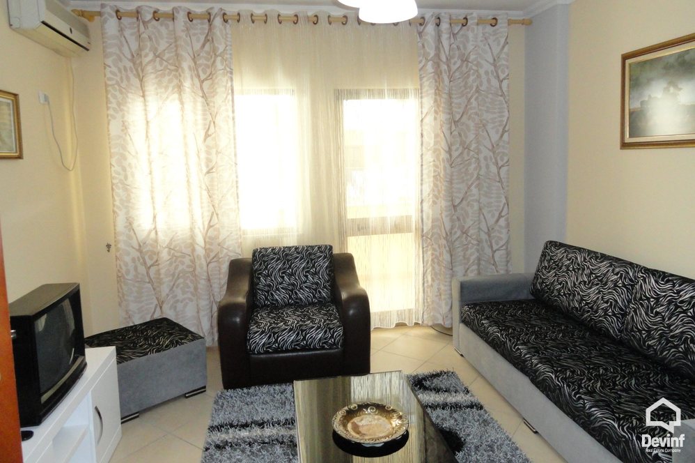 Tirane Qera Apartament 1+1+A Apartamenti ndodhet ne nje ndertim te ri ne Rrugen Myslym Shyri apartament