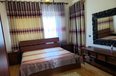 Me Qera Vile Me shume se 4 dhoma Vila ndodhet ne Sauk prane Liqenit Tirane