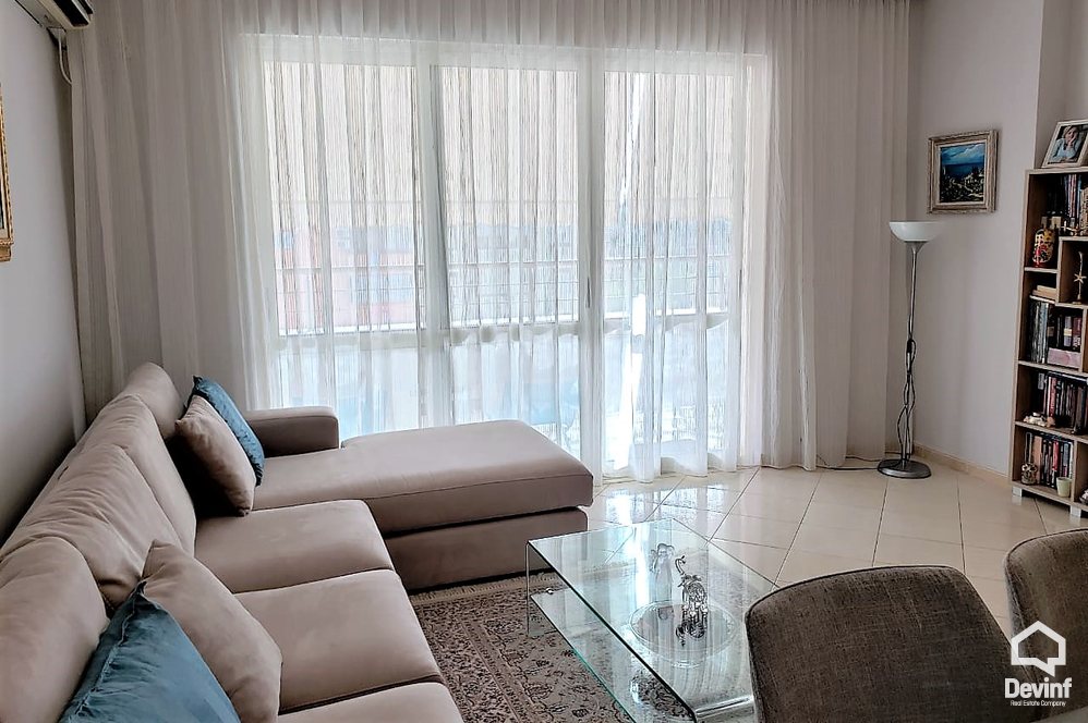 Tirane Qera Apartament 1+1 Apartamenti ndodhet ne nje pallat te ri prane qendres apartament