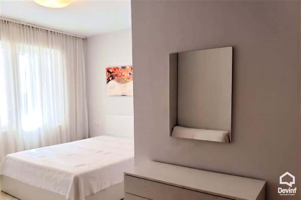 Tirane Qera Apartament 1+1 Apartamenti ndodhet ne nje pallat te ri prane qendres apartament