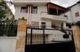 Tirane Qera Vile 4+1+G Vila ndodhet ne zonen e vilave prane kompleksit te vilave te Ambasades Amerikane vile