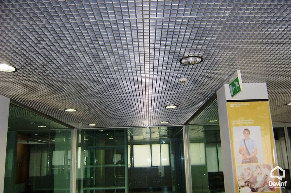Tirane For Sale Office  It is located close to Albanian Presidency. Office