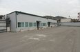 Tirane Qera Magazine  Magazina ndodhet tek Kombinati Tekstil toke industriale