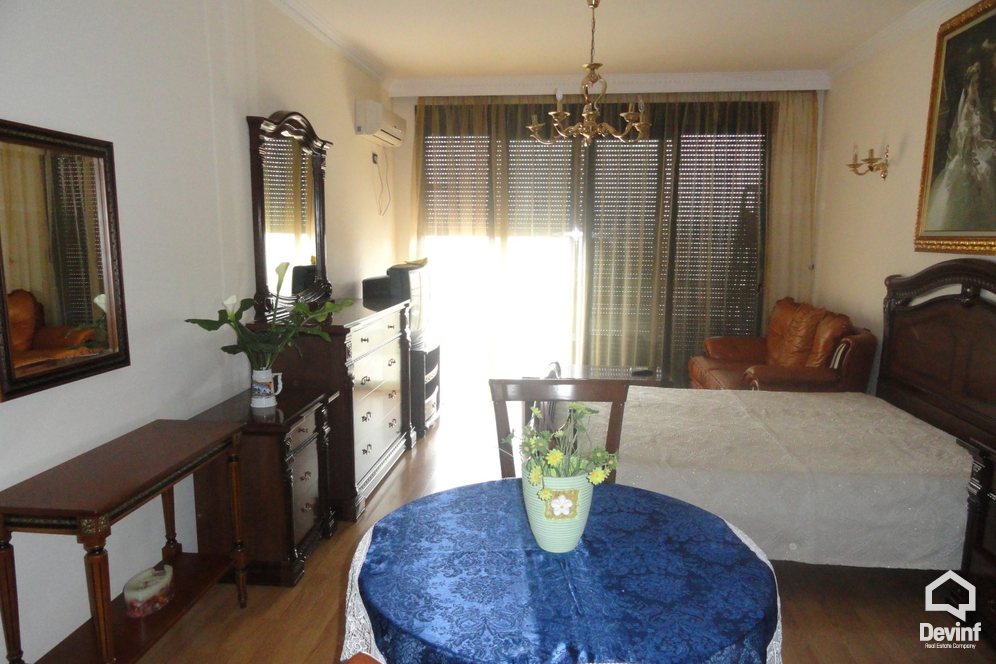 Tirane Qera Apartament Garsoniere Dhome ne Rr. Myslym Shyri garsoniere