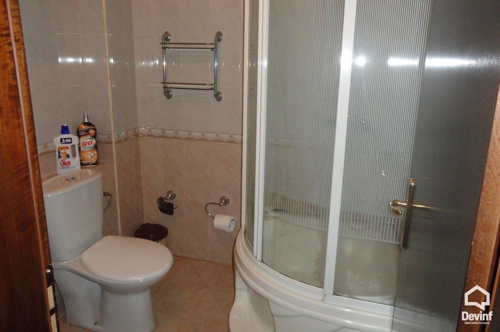 Tirane Qera Apartament Garsoniere Dhome ne Rr. Myslym Shyri garsoniere