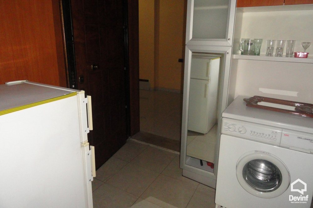 Tirane Qera Apartament Garsoniere Dhome ne Rr. Myslym Shyri garsoniere