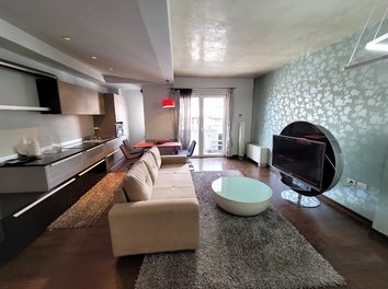 Apartament Qera Apartamenti ndodhet ne zonen e Radio Televizionit Shqiptar